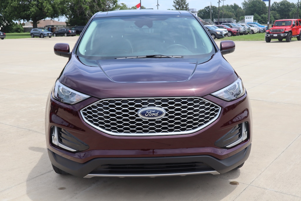 Used 2024 Ford Edge SEL SUV