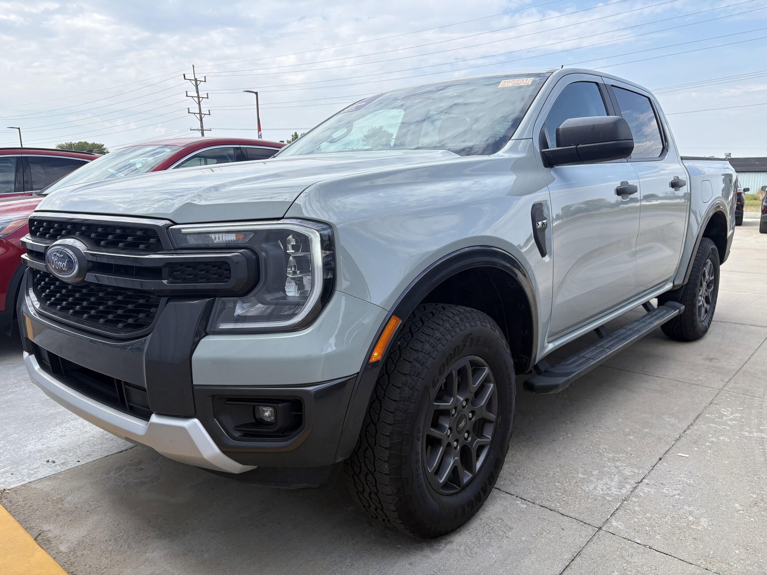 2024 Ford Ranger XLT photo 2