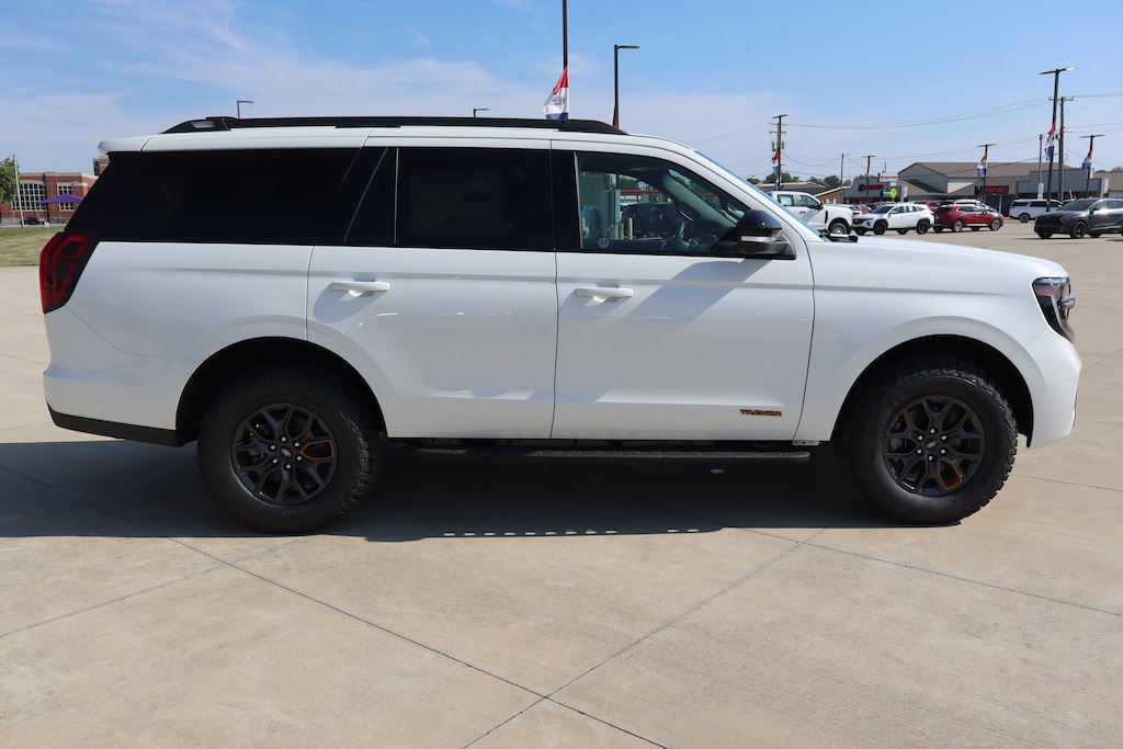 New 2027 Ford Expedition Tremor SUV
