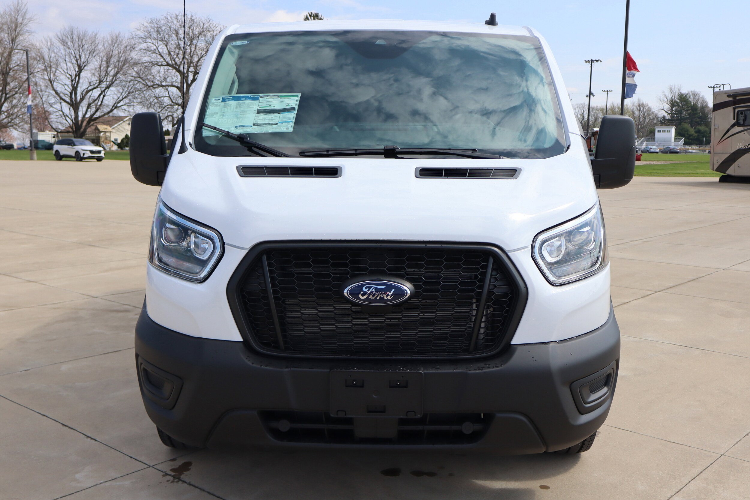 2025 Ford Transit Cargo Van photo 2