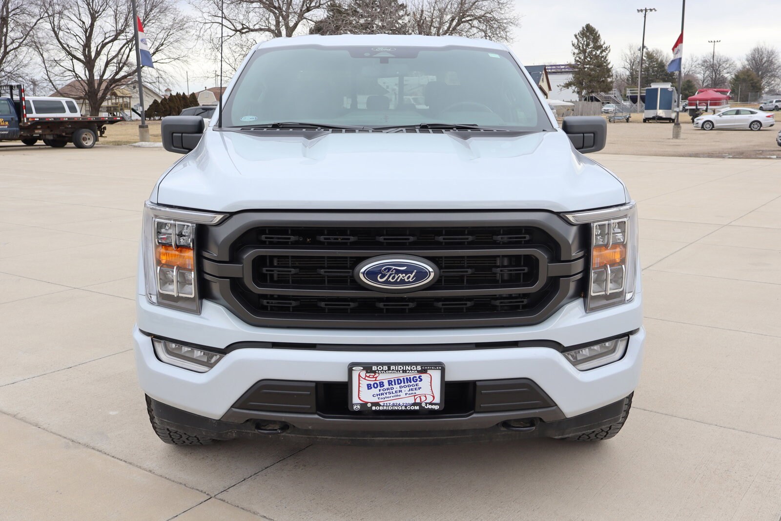 2022 Ford F-150 XLT photo 2