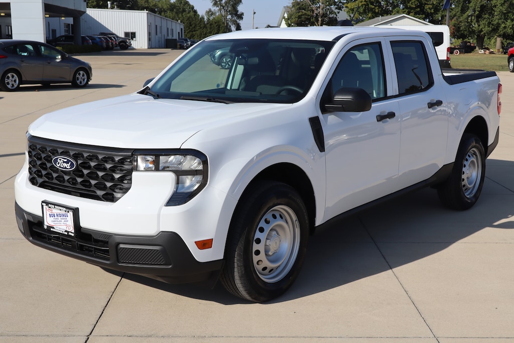 New 2025 Ford Maverick XL Truck
