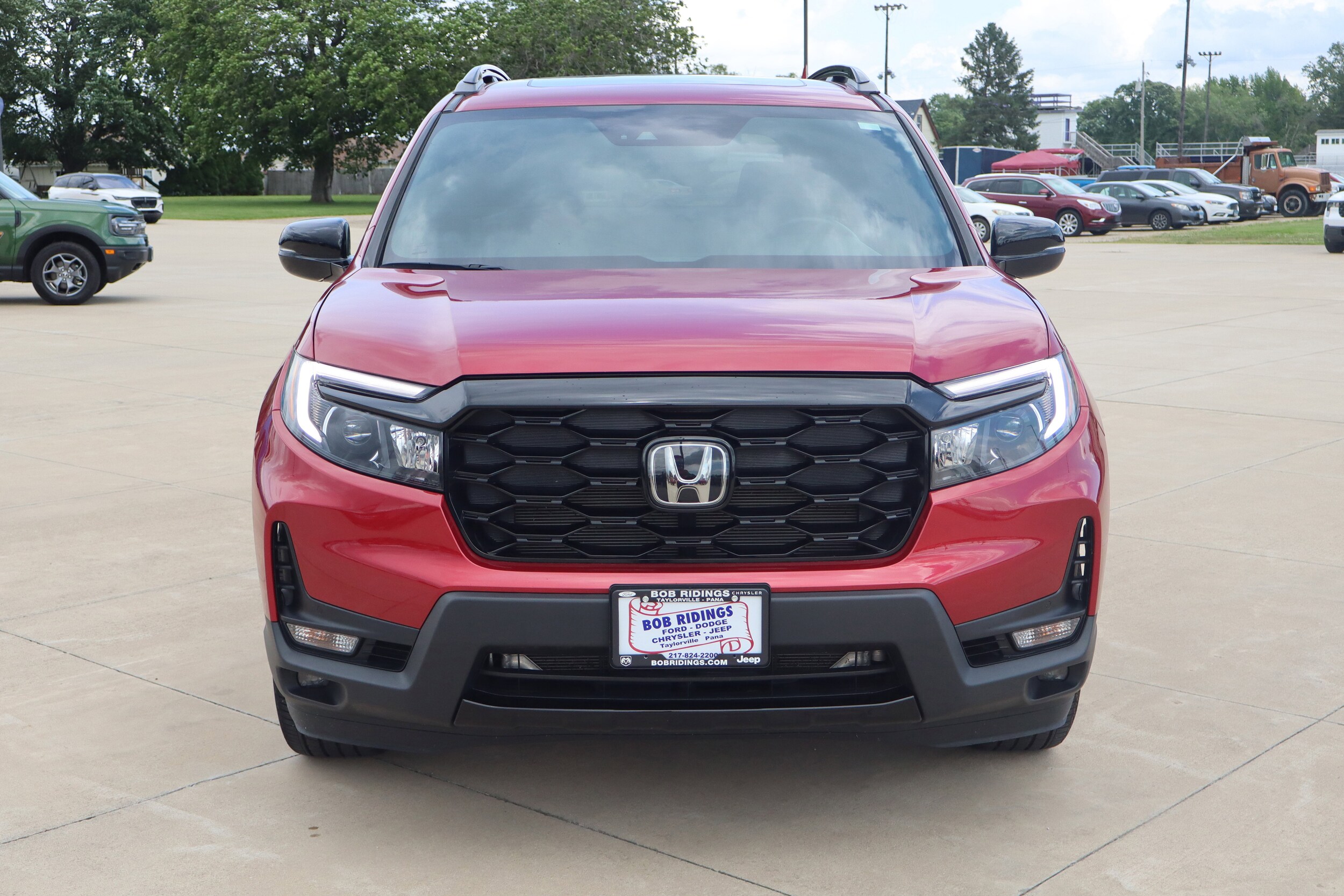 2023 Honda Passport Elite photo 2