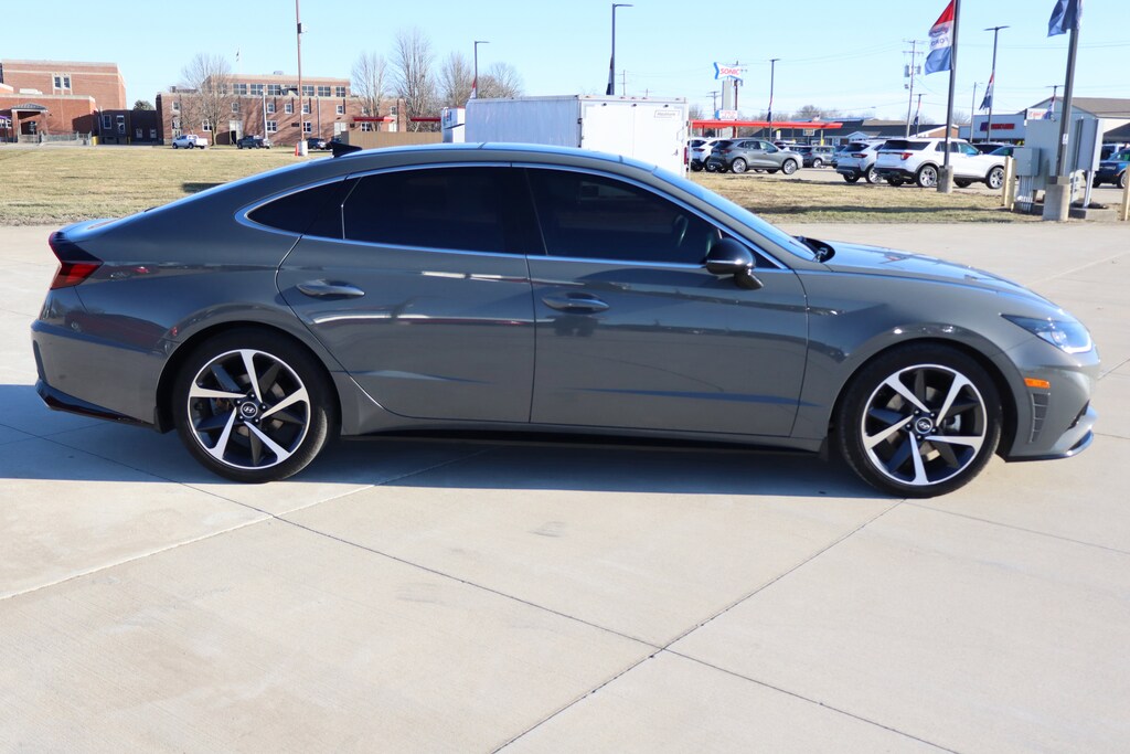 Used 2021 Hyundai Sonata SEL Plus Sedan
