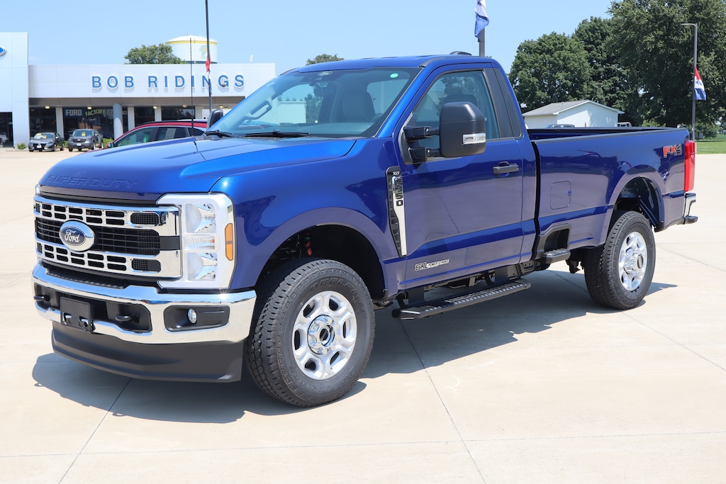 New 2026 Ford Super Duty F-350 SRW XLT Truck