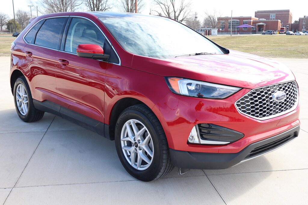 Used 2024 Ford Edge SEL SUV