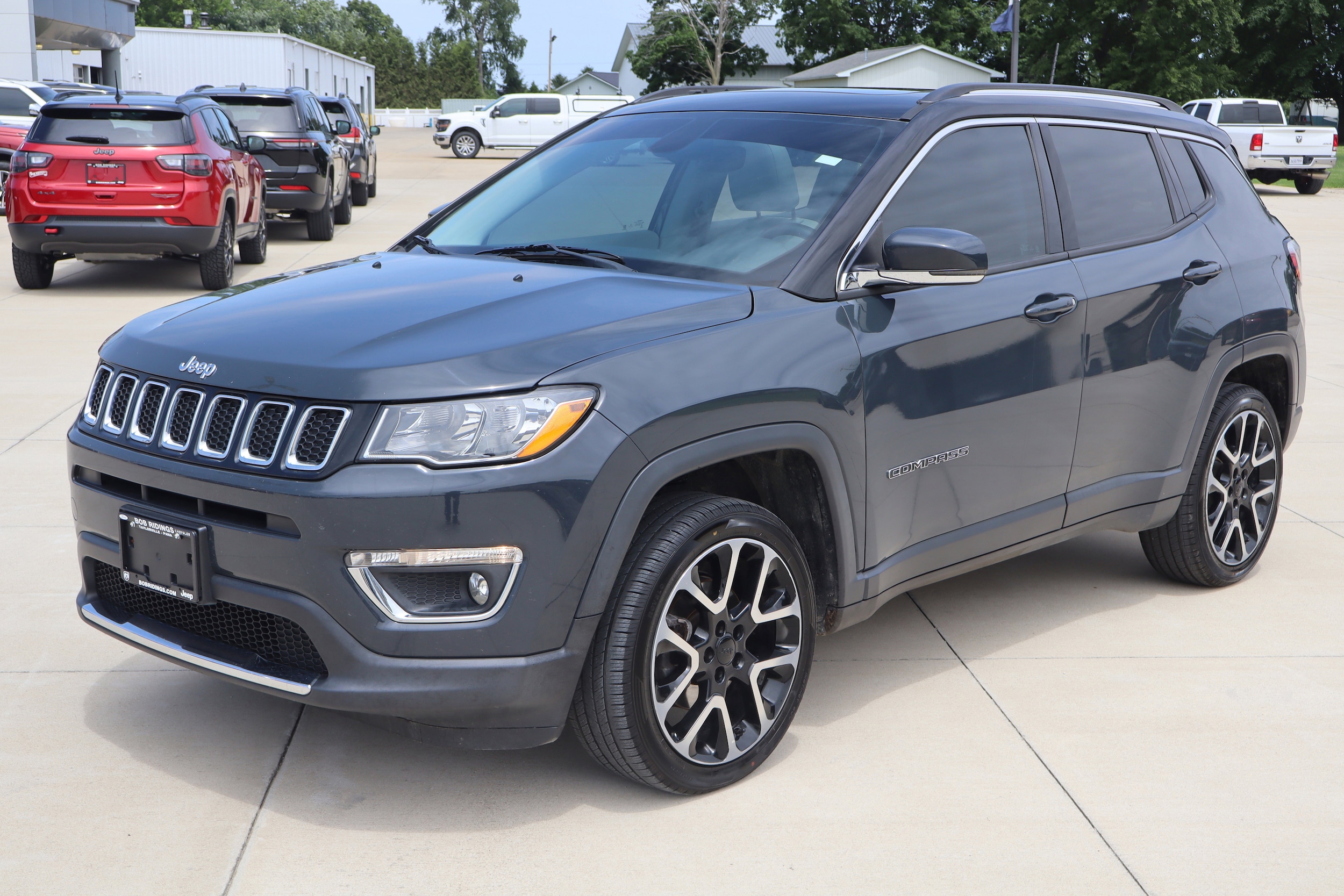 Used 2017 Jeep All-New Compass Limited with VIN 3C4NJDCB1HT640854 for sale in Pana, IL