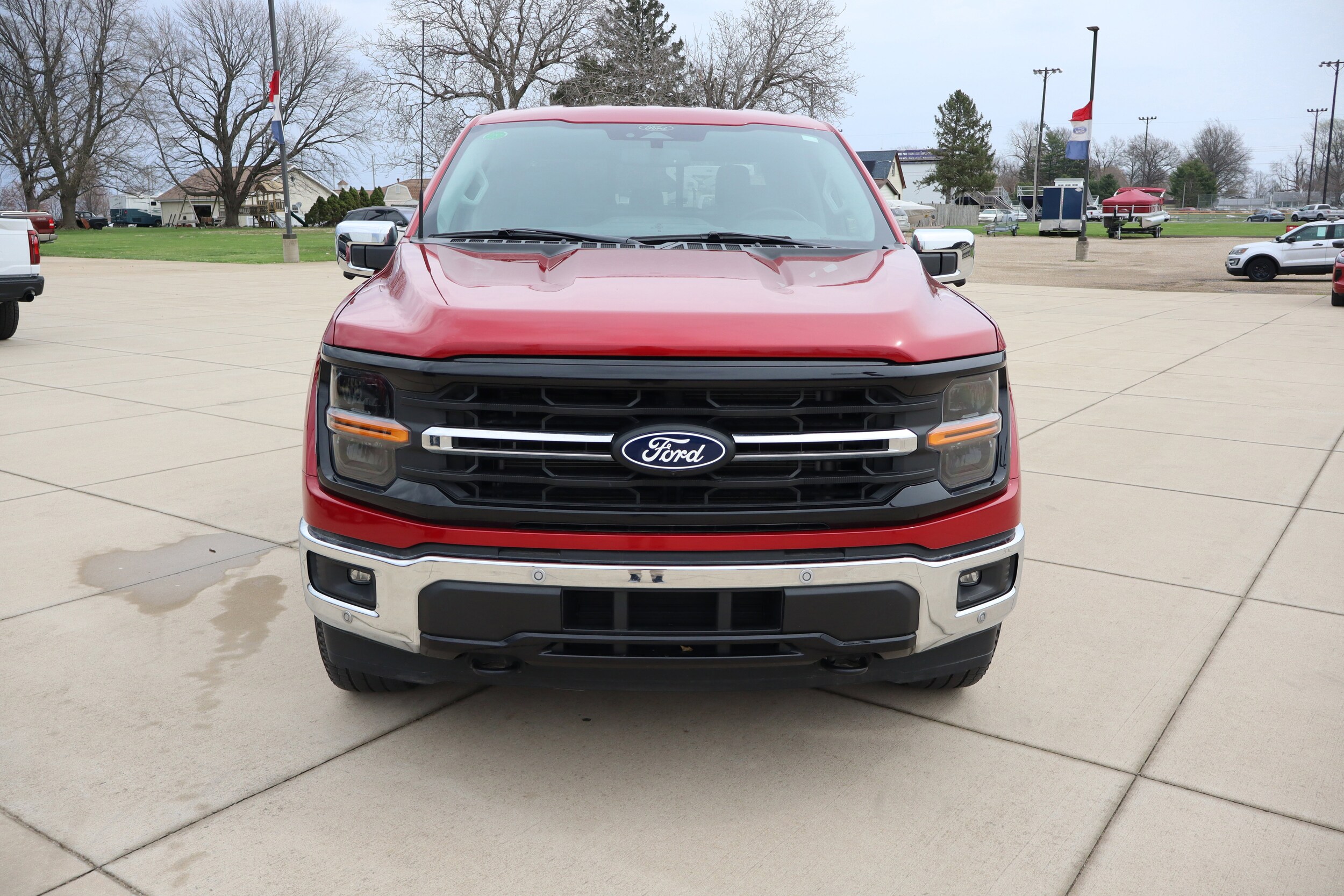 2024 Ford F-150 XLT photo 2