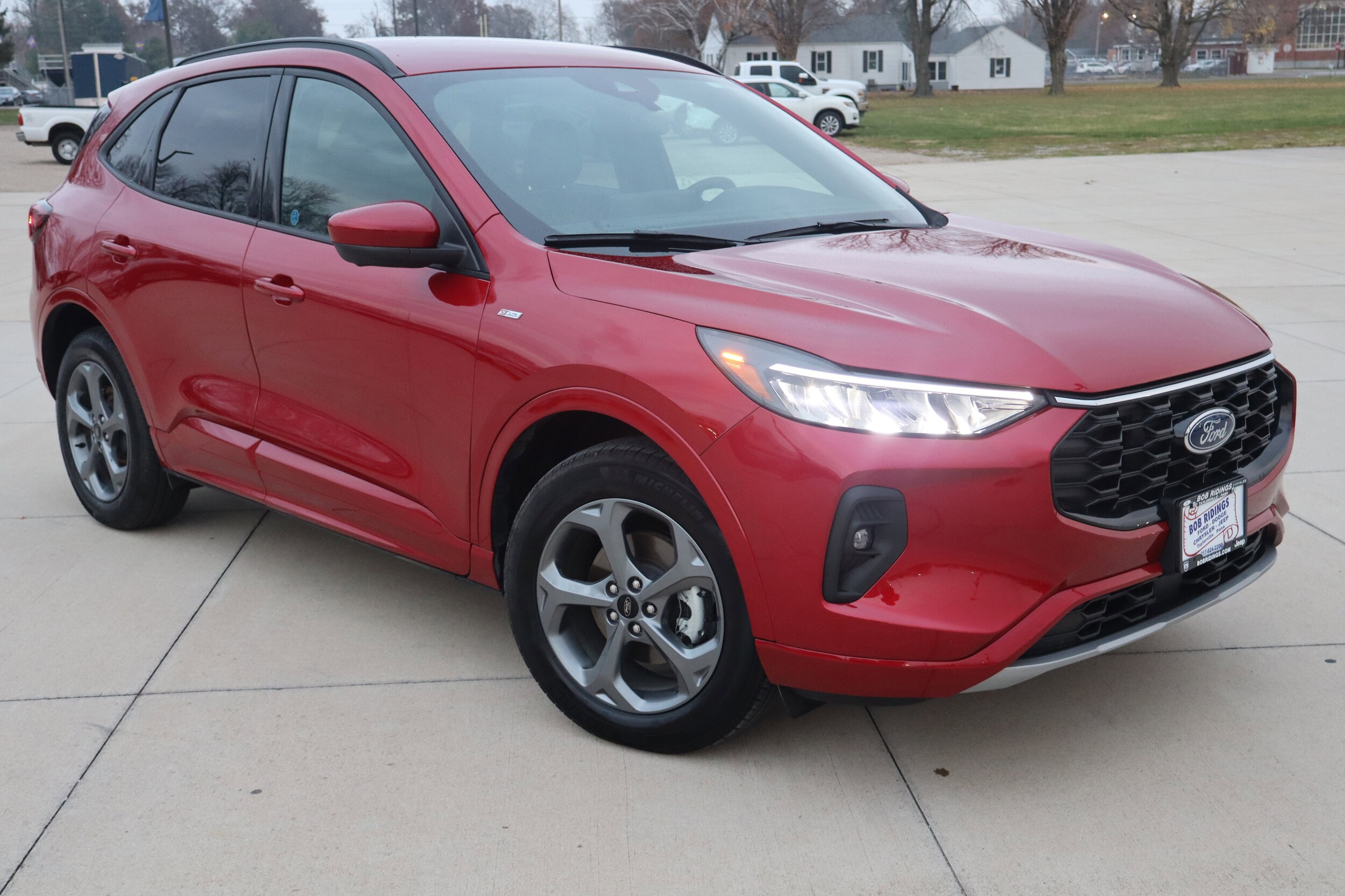 2023 Ford Escape ST-Line Select photo 3