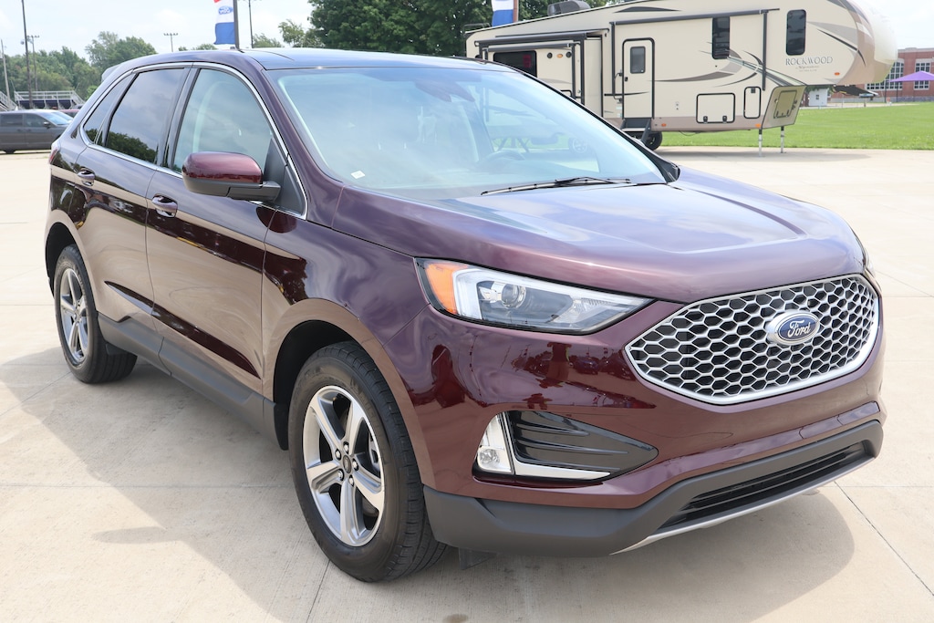Used 2024 Ford Edge SEL SUV