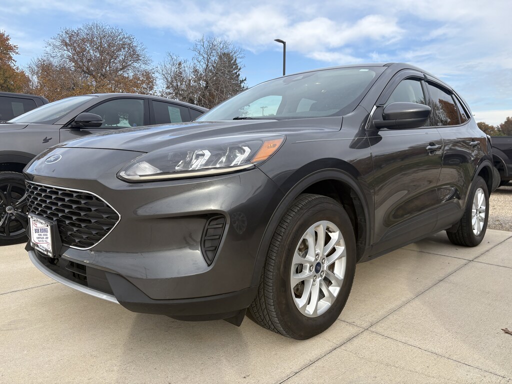 Used 2020 Ford Escape SE SUV