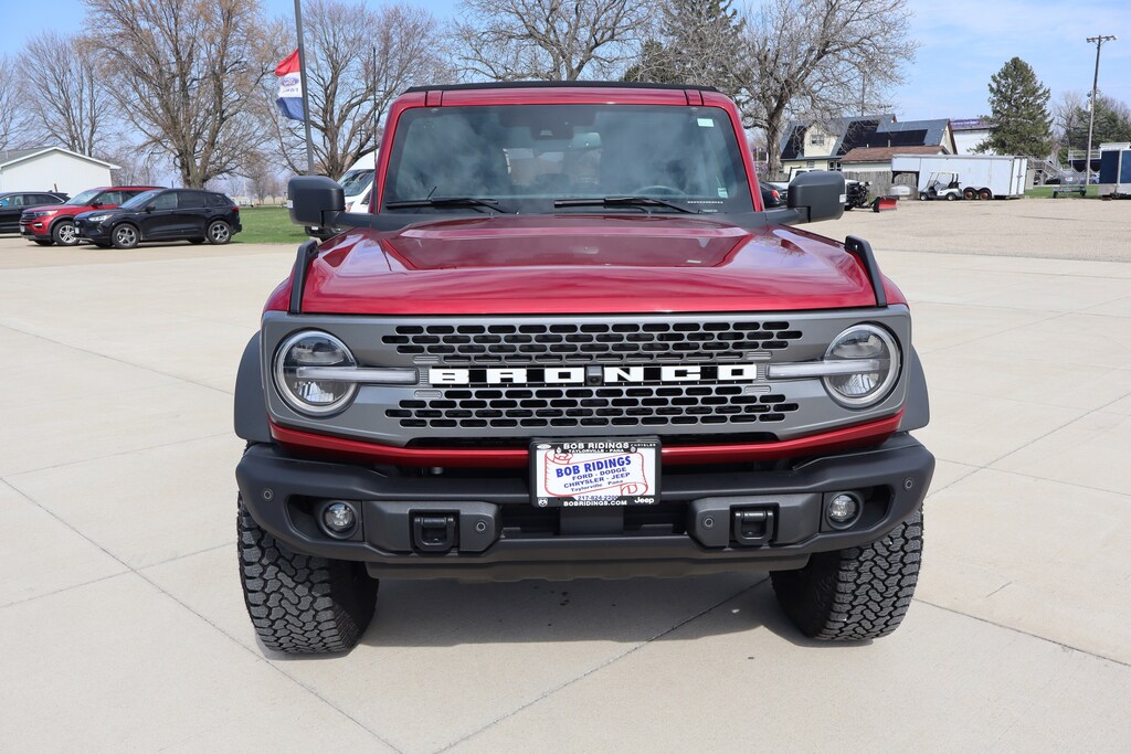 Used 2025 Ford Bronco Badlands SUV