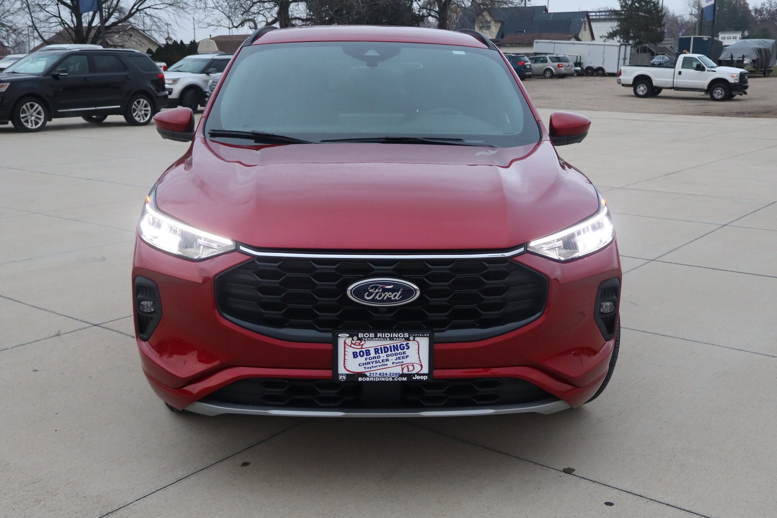 2023 Ford Escape ST-Line Select photo 2