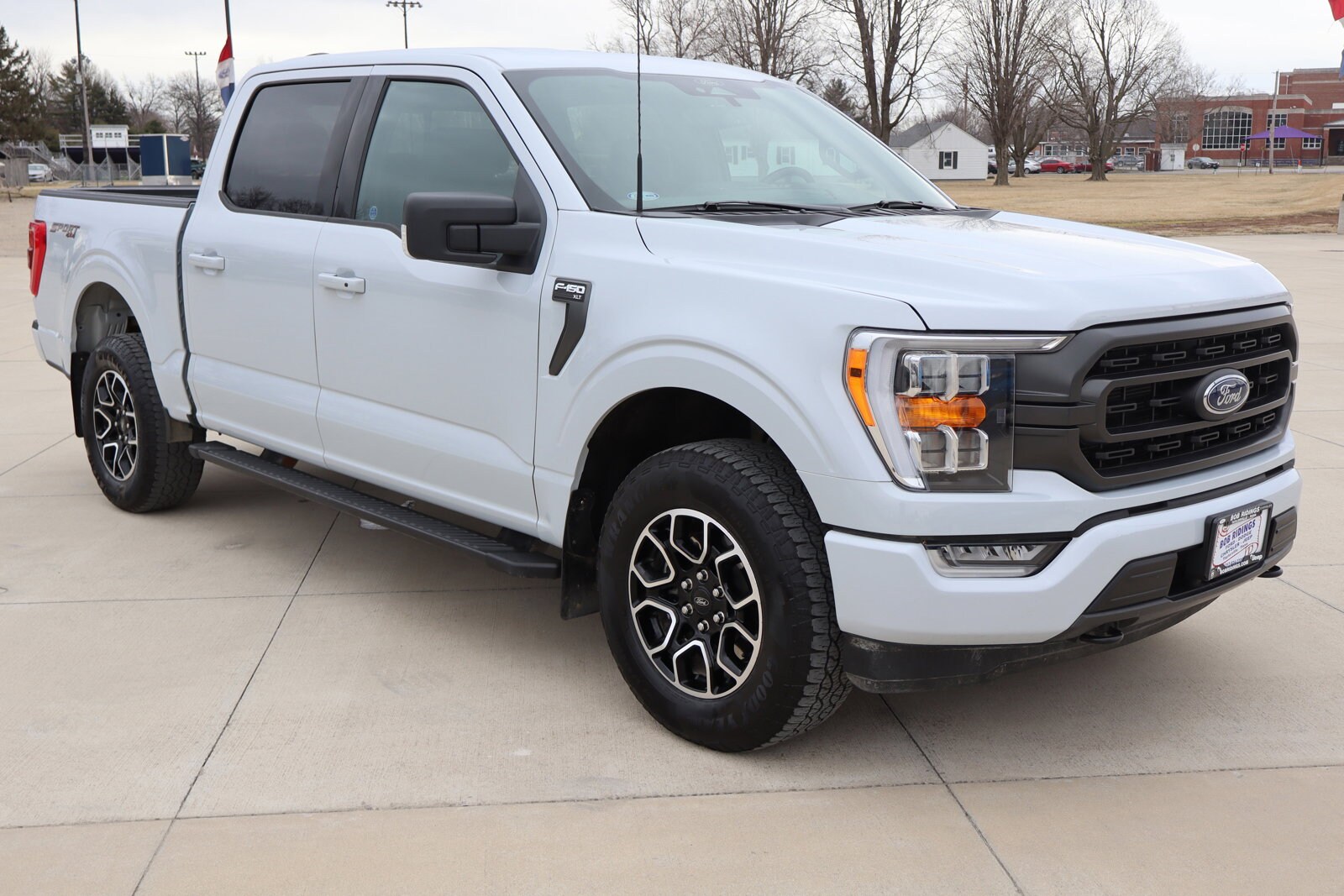 2022 Ford F-150 XLT photo 3