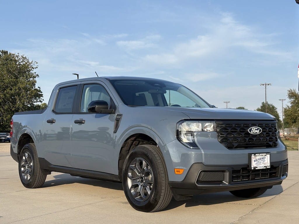 New 2025 Ford Maverick XLT Truck