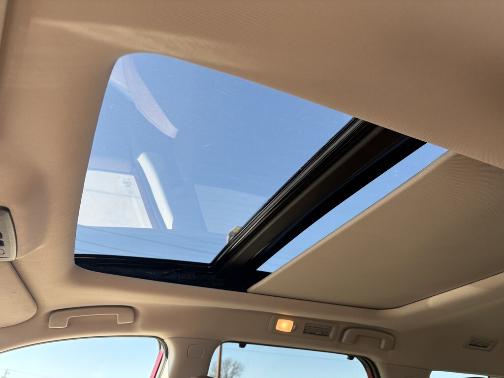 Used 2024 Nissan Pathfinder Platinum SUV