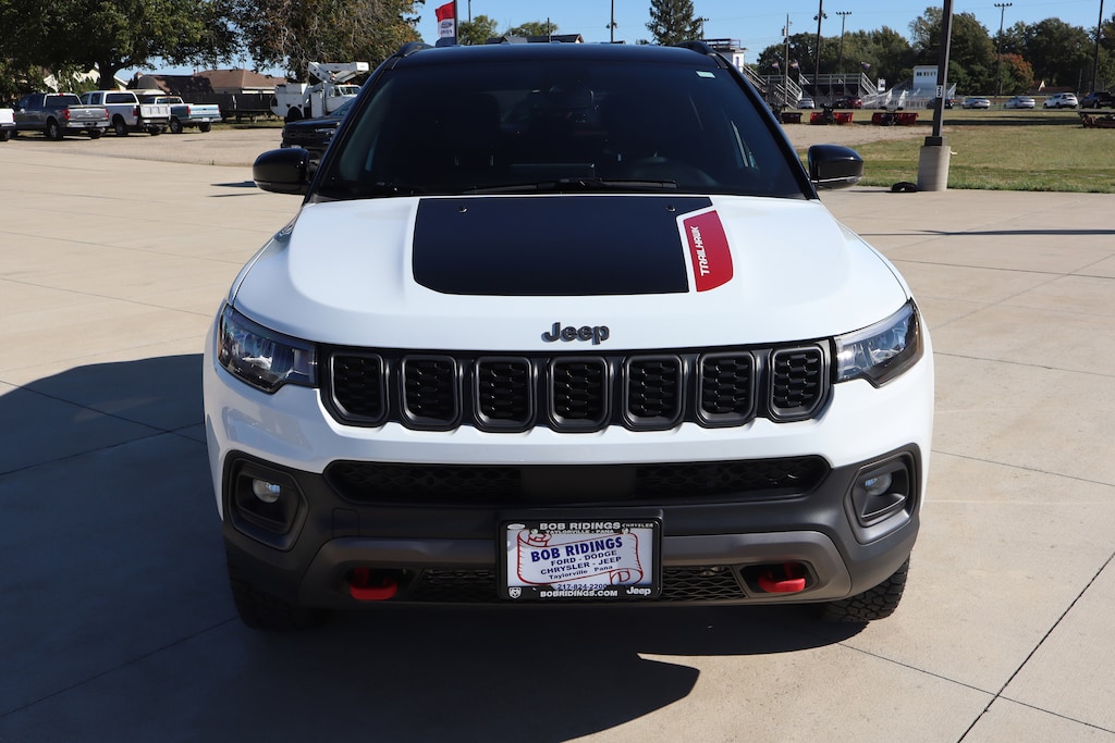 Used 2024 Jeep Compass Trailhawk SUV