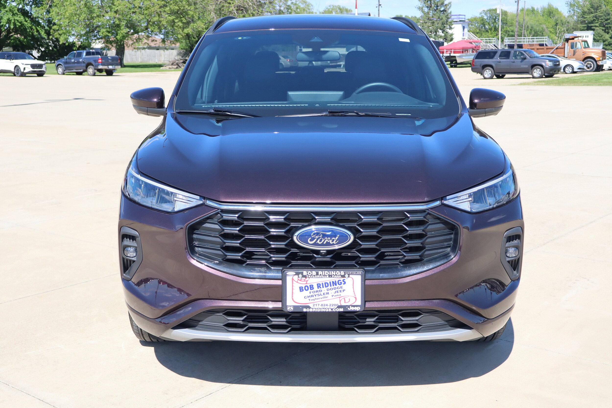 2023 Ford Escape ST-Line Select photo 2