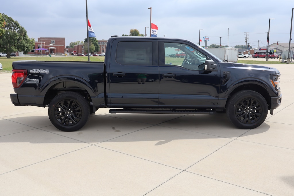 New 2025 Ford F-150 XLT Truck
