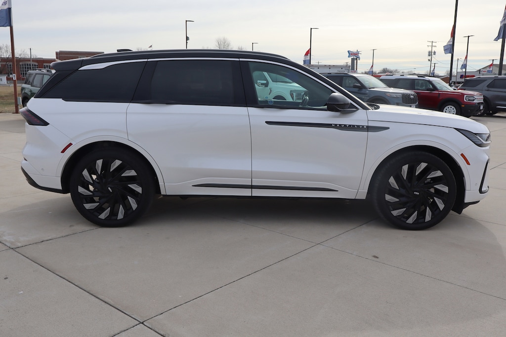 Used 2024 Lincoln Nautilus Black Label SUV