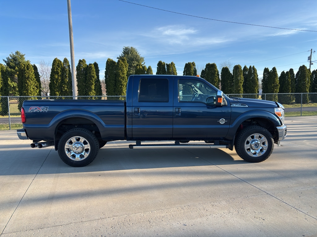 Used 2016 Ford F-350 Lariat Truck Crew Cab