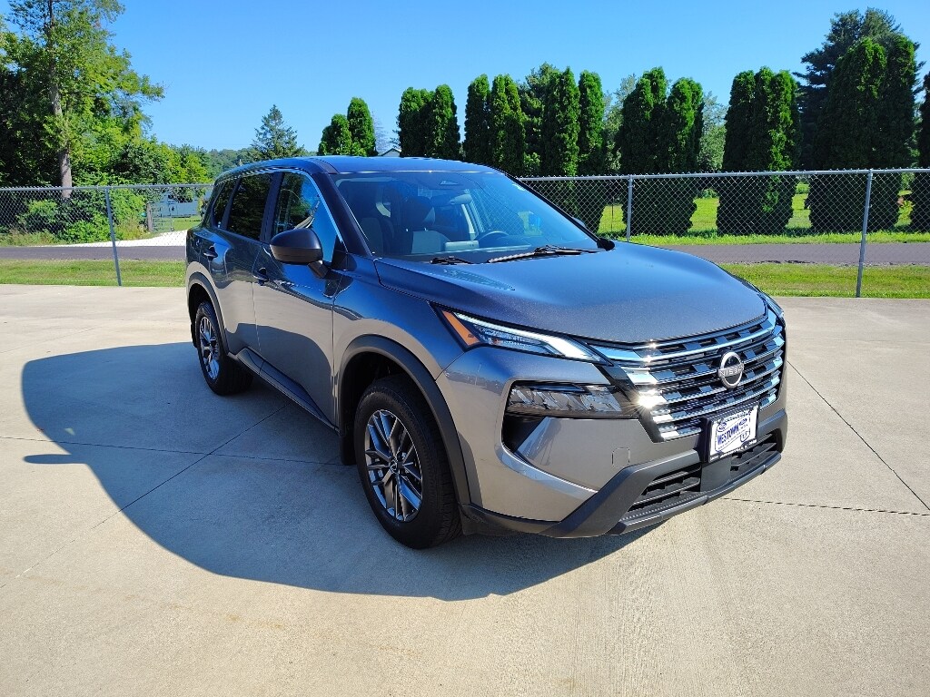 Used 2025 Nissan Rogue S SUV