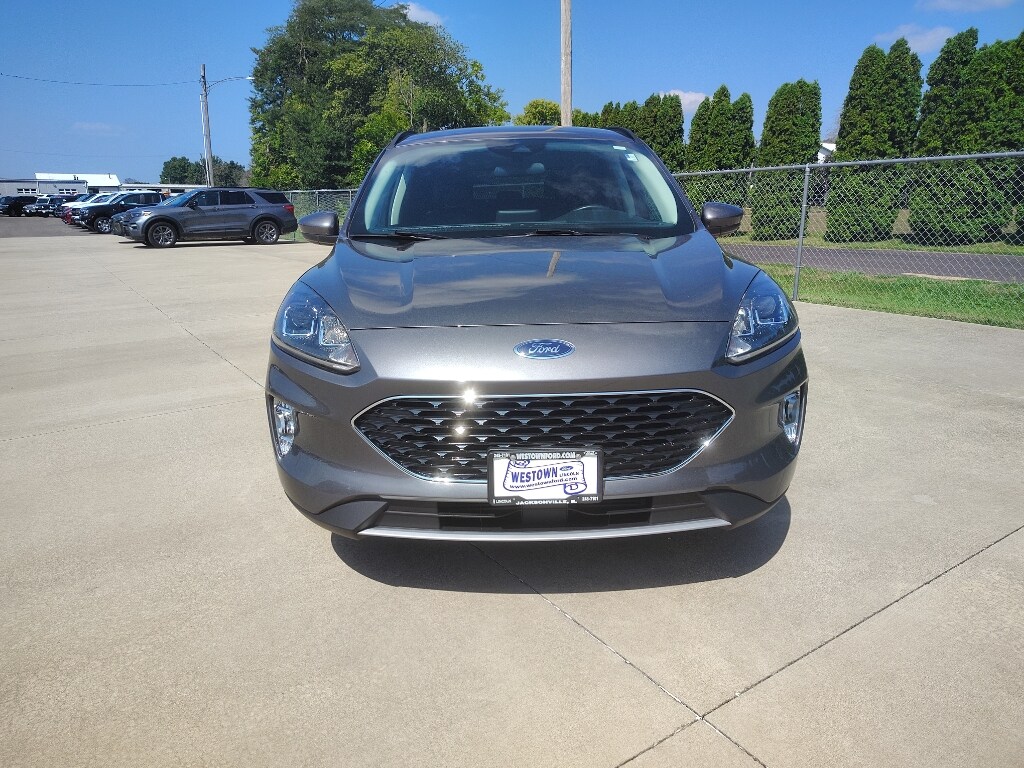 2022 Ford Escape SEL photo 2