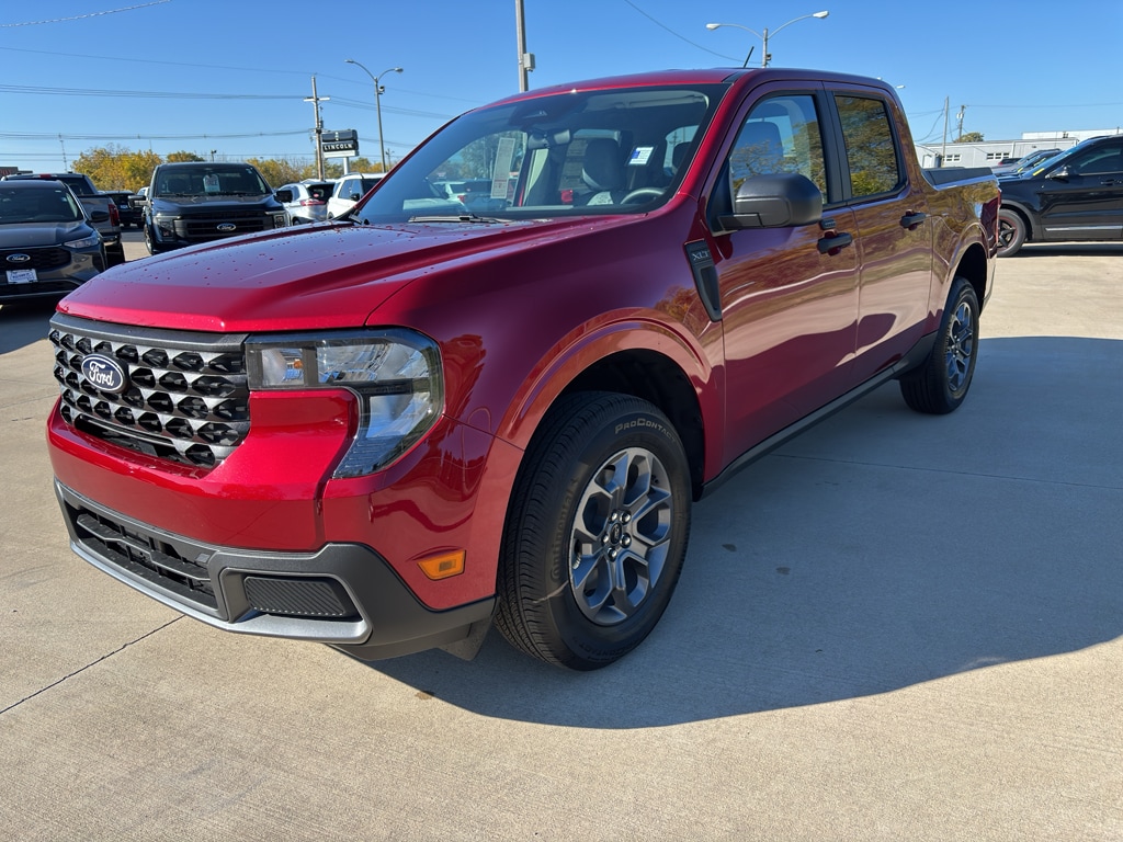 New 2025 Ford Maverick XLT Truck SuperCrew