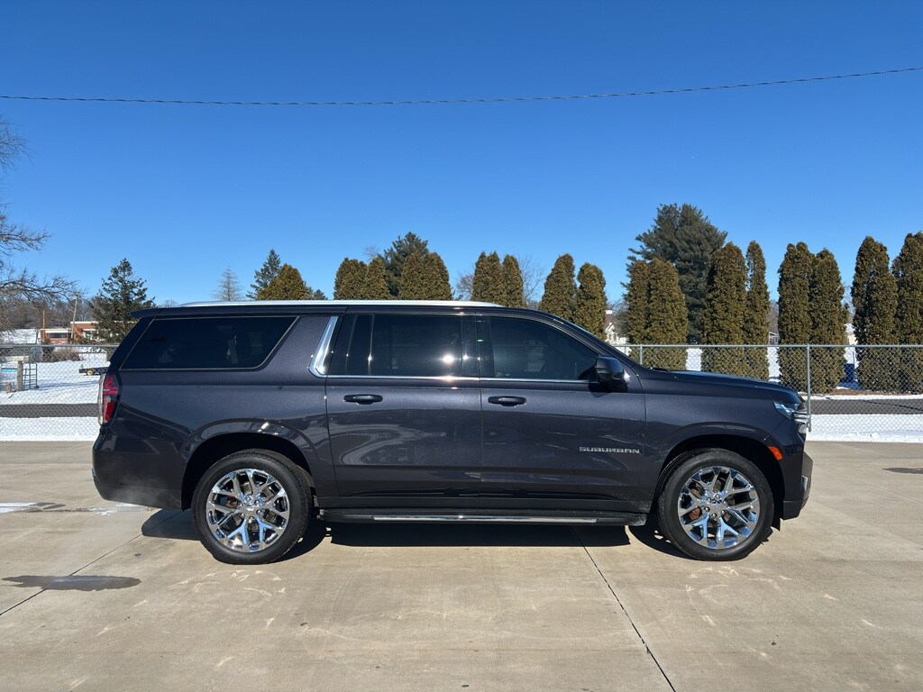 Used 2022 Chevrolet Suburban LT SUV