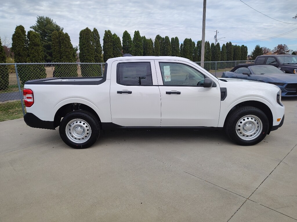 2025 Ford Maverick XL photo 3