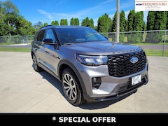 2025 Ford Explorer ST-Line SUV