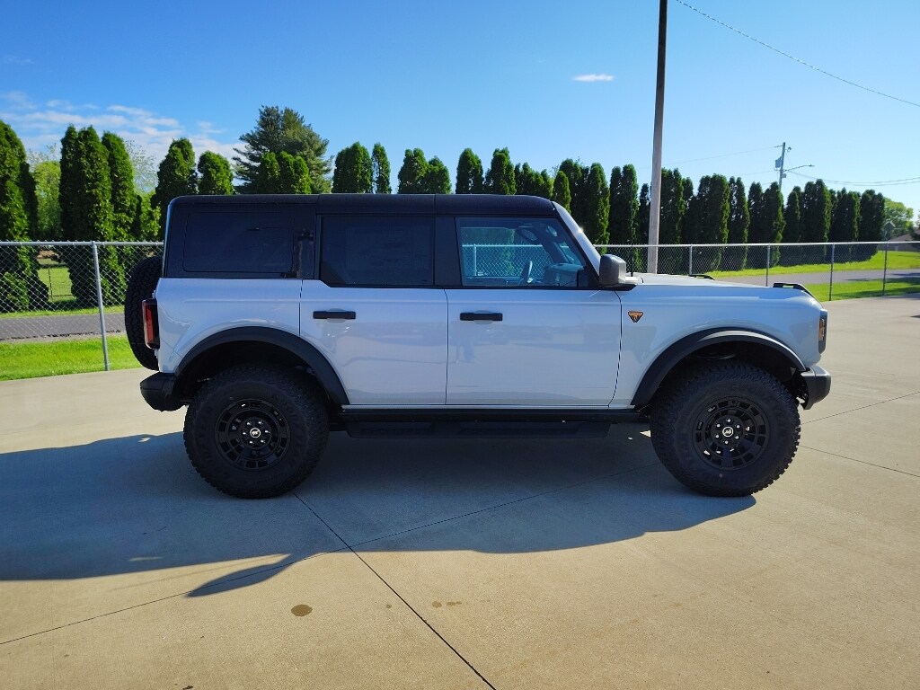 New 2026 Ford Bronco Badlands SUV