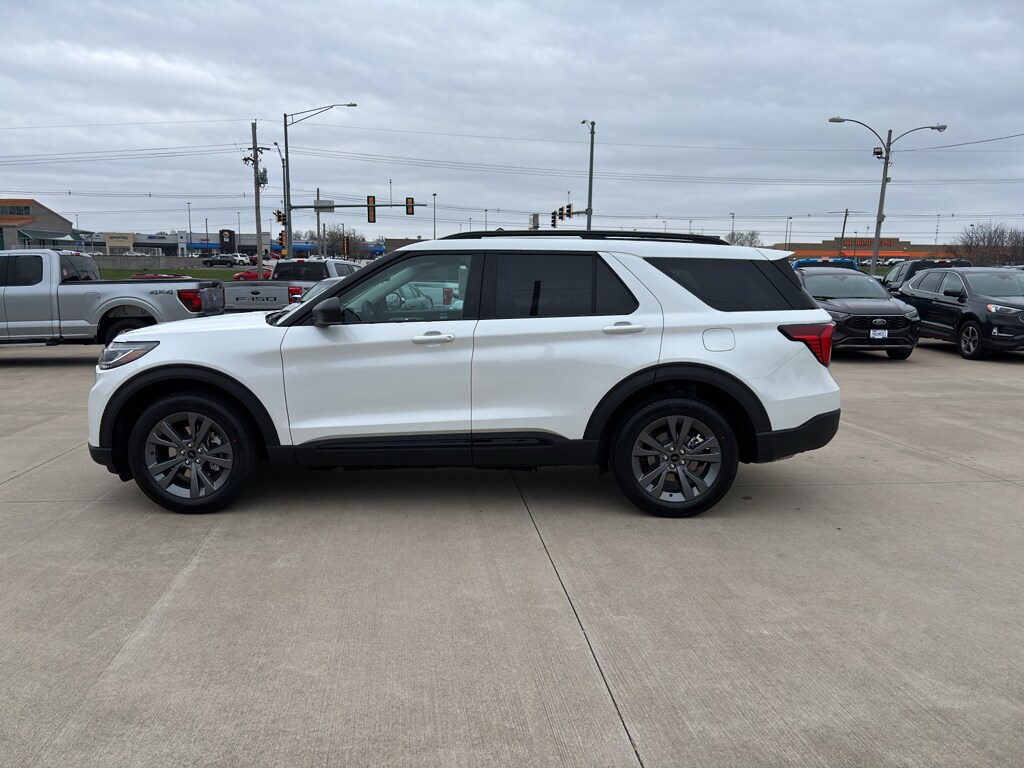 New 2026 Ford Explorer Active w/200A Pkg SUV