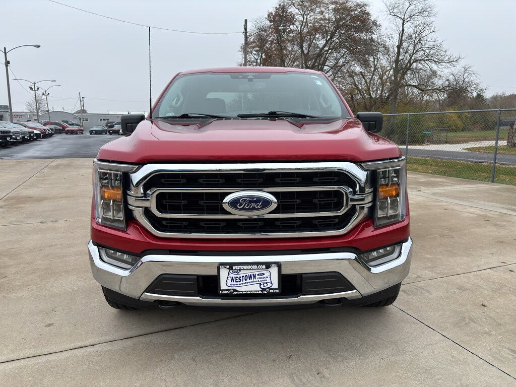 2022 Ford F-150 XLT photo 2