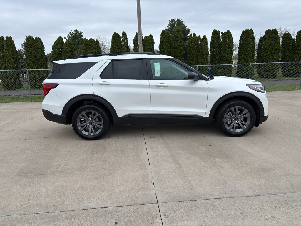 New 2026 Ford Explorer Active w/200A Pkg SUV