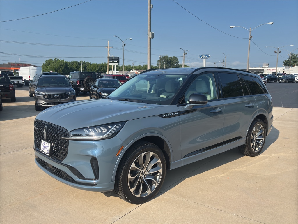 New 2026 Lincoln Aviator Premiere SUV