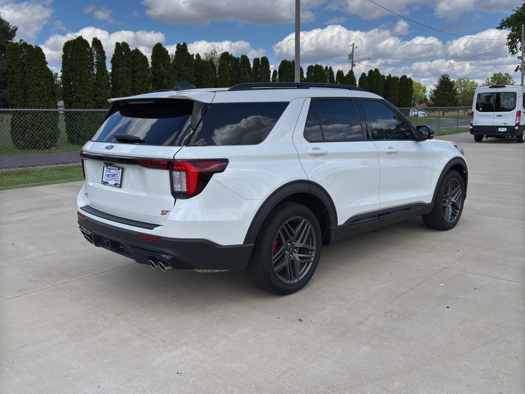 Used 2025 Ford Explorer ST SUV