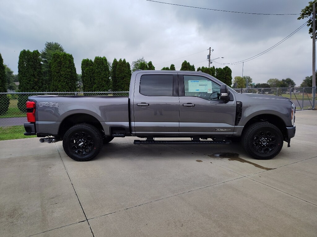New 2026 Ford F-250 XLT Truck Crew Cab