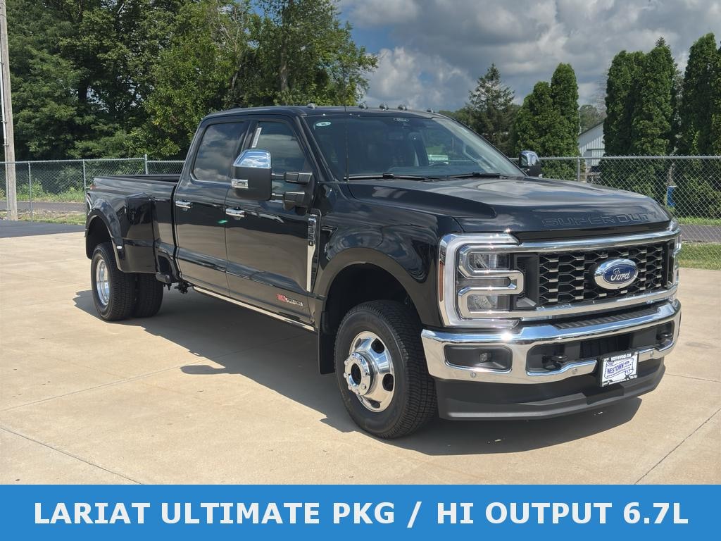 New 2026 Ford F-350 Lariat Truck Crew Cab
