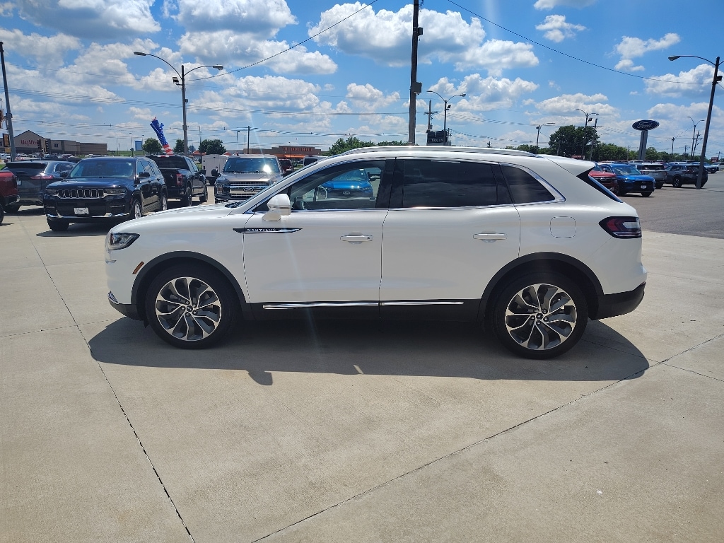 Used 2022 Lincoln Nautilus Reserve SUV
