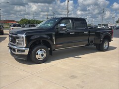 2026 Ford F-350 Lariat Truck Crew Cab