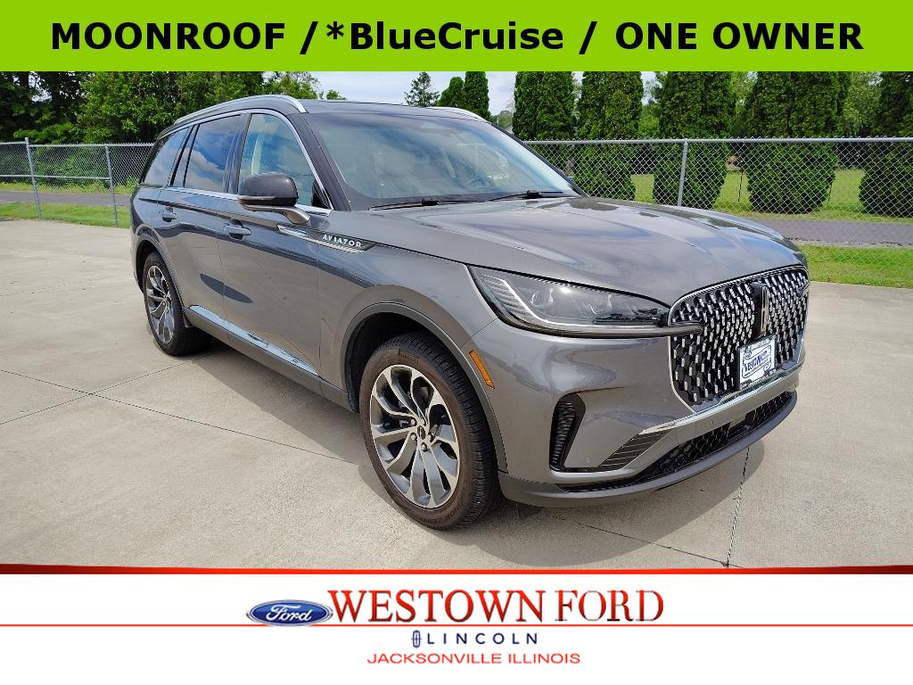2025 Lincoln Aviator Reserve AWD's photo