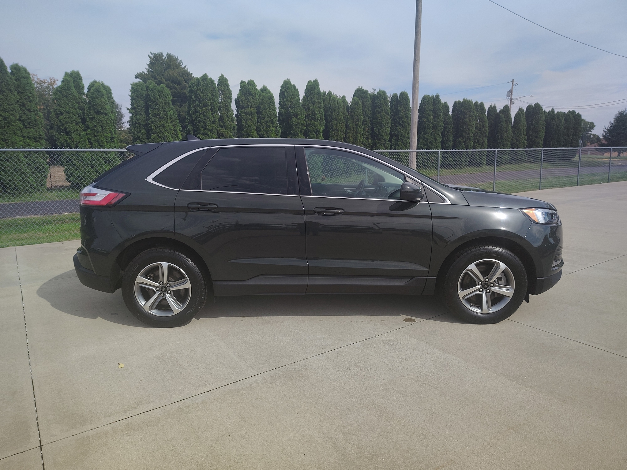 Used 2024 Ford Edge SEL SUV