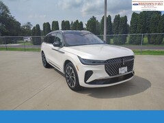2025 Lincoln Nautilus Reserve SUV