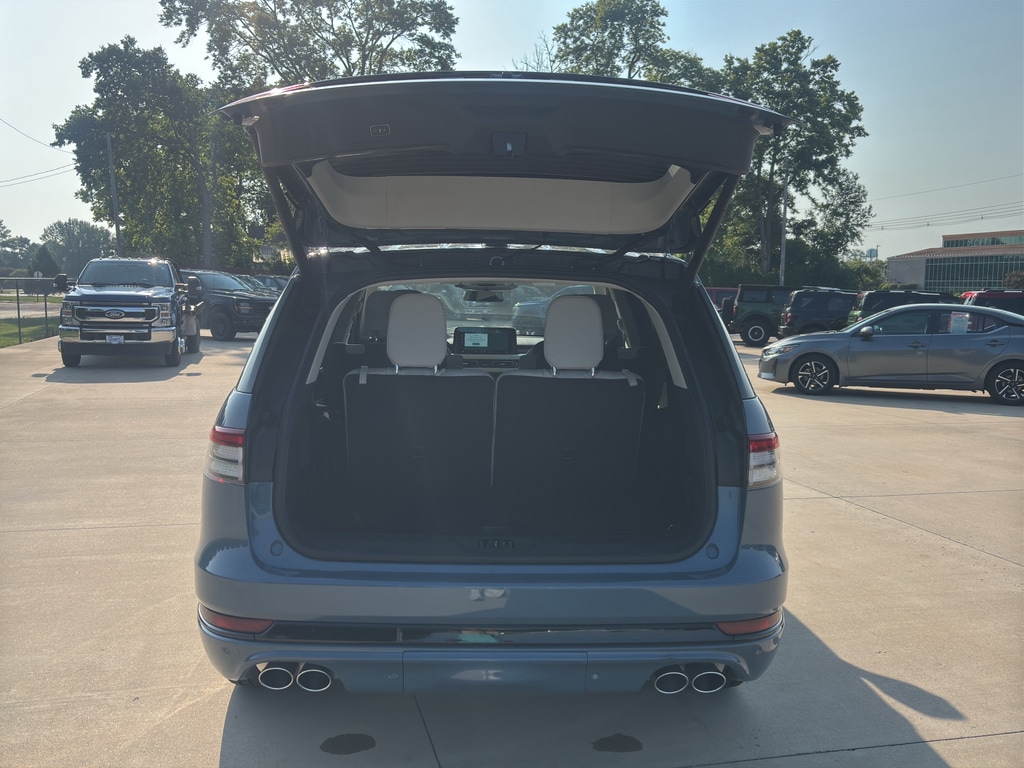 2026 Lincoln Aviator Premiere - Photo 12