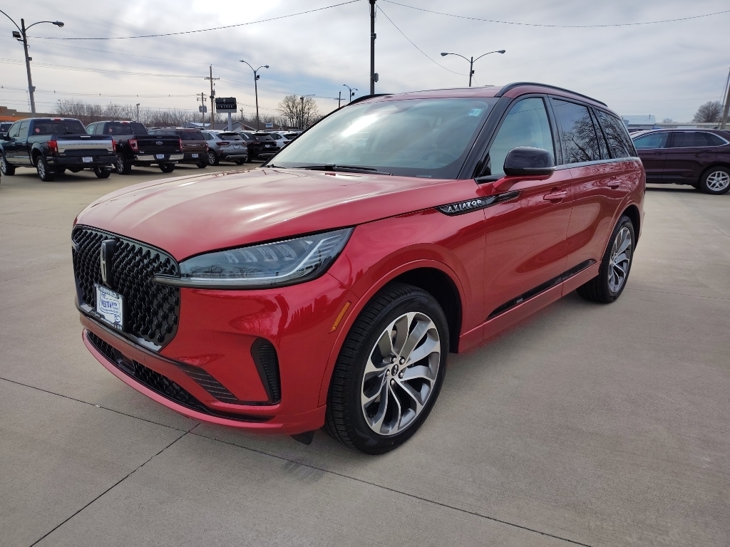 2026 Lincoln Aviator Premiere - Photo 3