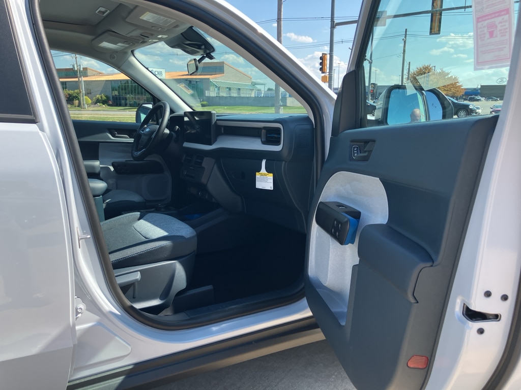 New 2025 Ford Maverick XLT Truck SuperCrew