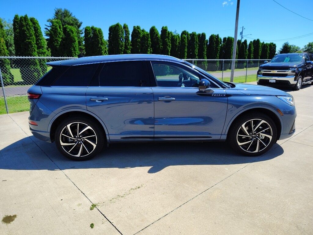 Used 2024 Lincoln Corsair Grand Touring SUV