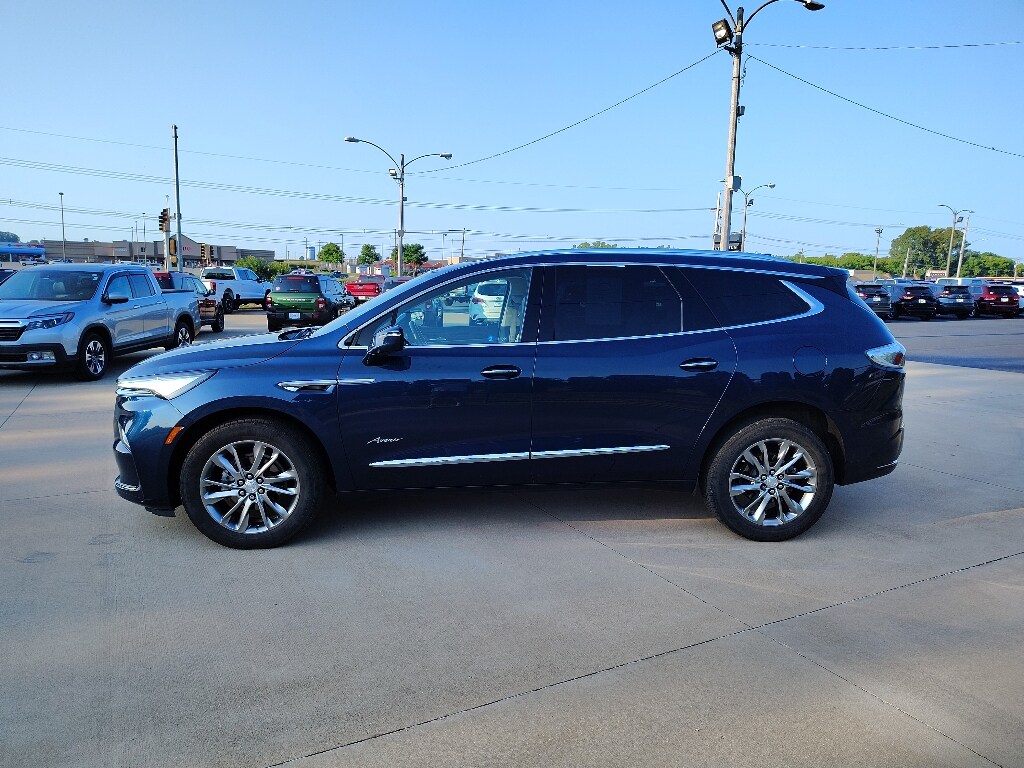 Used 2022 Buick Enclave Avenir SUV