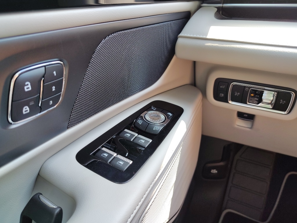 2026 Lincoln Nautilus Premiere - Photo 16
